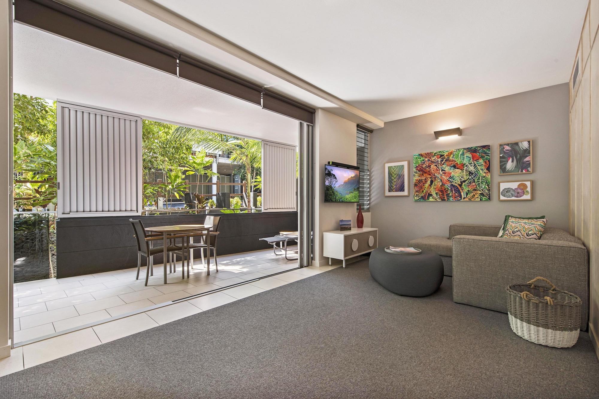 Peppers Noosa Resort And Villas Екстериор снимка The interior of a typical apartment