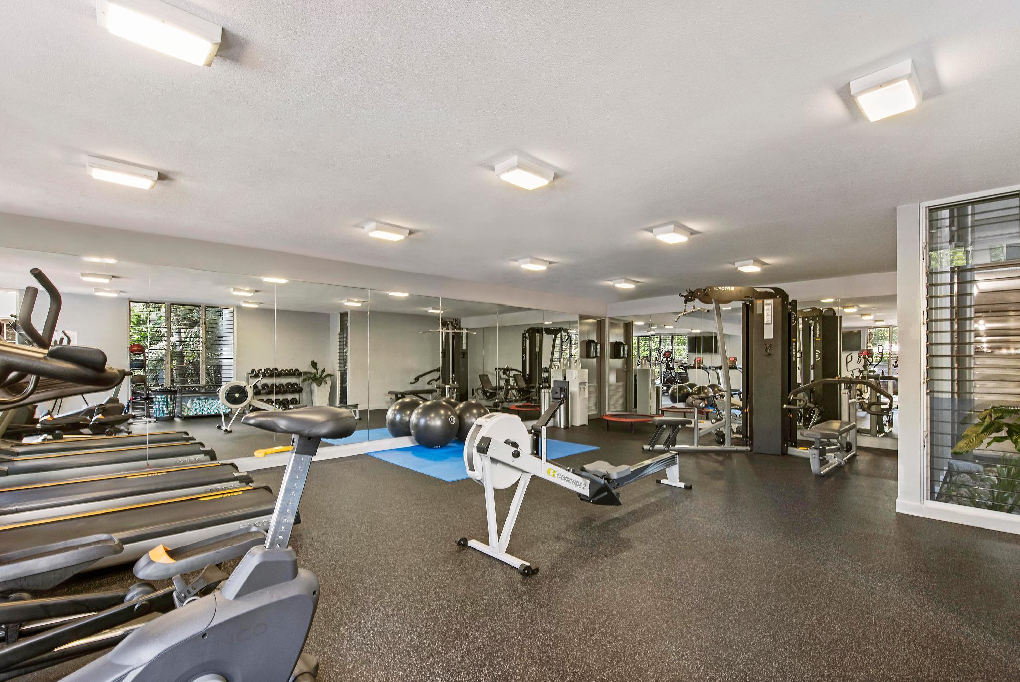 Peppers Noosa Resort And Villas Екстериор снимка The gym at the University of Bath