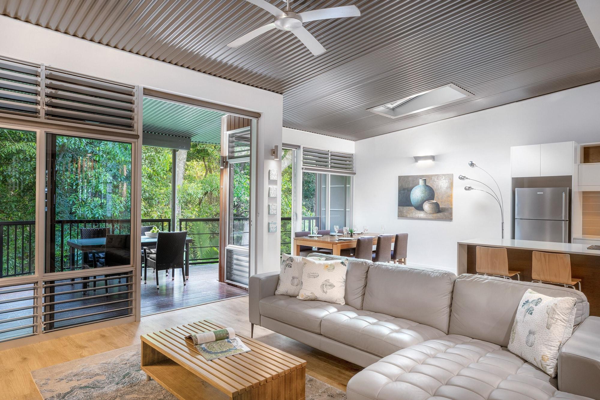 Peppers Noosa Resort And Villas Екстериор снимка Interior of a home
